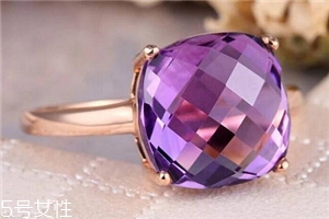 紫水晶戒指多少錢？普通款式兩百元左右