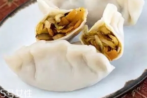 餃子餡可以放雞精嗎？會(huì)危害健康
