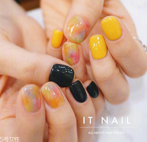 黑色美甲款式大全 做美甲前的準備