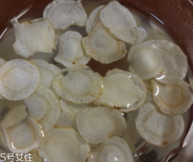 西洋參治咳嗽嗎？有一定效果