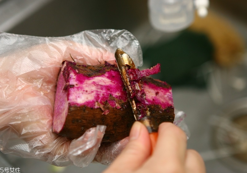 山藥怎么去皮不會變黑 山藥不變黑的方法 山藥怎么去皮不會變黑 山藥不變黑的方法