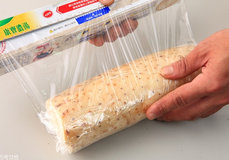 山藥怎么去皮不會變黑 山藥不變黑的方法 山藥怎么去皮不會變黑 山藥不變黑的方法