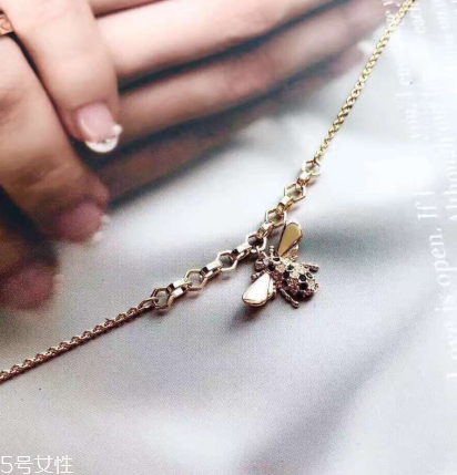 施華洛世奇小蜜蜂手鏈多少錢？