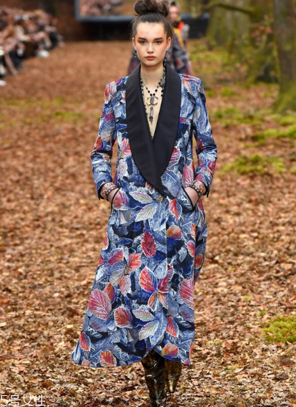 chanel香奈兒2018秋冬系列好看嗎_有哪些款式？