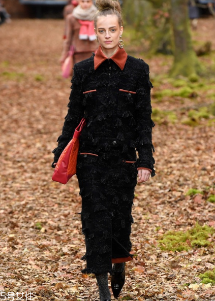 chanel香奈兒2018秋冬系列好看嗎_有哪些款式？