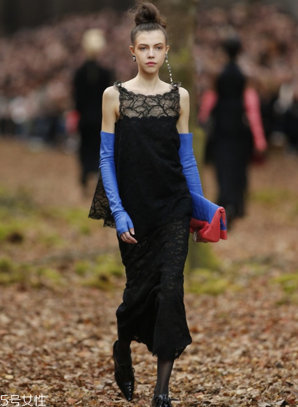 chanel香奈兒2018秋冬系列好看嗎_有哪些款式？