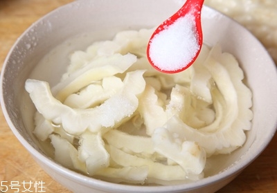 苦瓜怎么去苦味 苦瓜去苦味的方法
