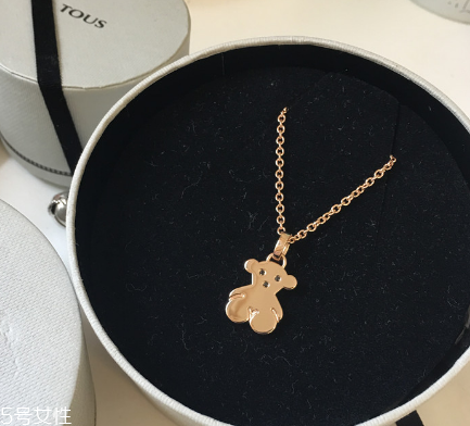 tous小熊是奢侈品嗎？幸運和富貴的象征