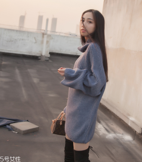 怎樣挑選適合自己的毛衣？清楚認(rèn)識(shí)自己的身材