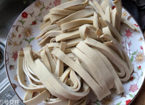 豆腐皮泡一天能吃嗎？泡太軟口感不好