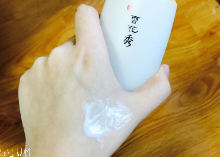 雪花秀滋陰套裝適合什么膚質(zhì)？所有肌膚都適用