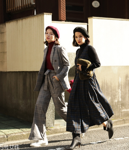 雙排扣西裝怎么搭配？盡顯帥氣女王范兒