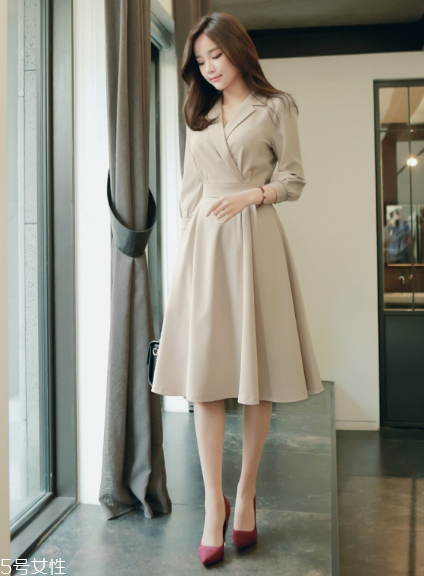 上班穿什么衣服好看？輕松成為職場(chǎng)麗人