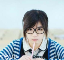 戴眼鏡好看還是不戴眼鏡好看？寬眼距戴眼鏡很精致