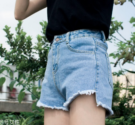 腿粗的女生適合穿什么？顯瘦又好看的穿搭