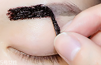 新手怎樣畫(huà)眉毛自然又好看 五種實(shí)用眉毛畫(huà)法 新手怎樣畫(huà)眉毛自然又好看 五種實(shí)用眉毛畫(huà)法