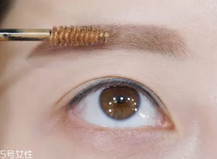 眉毛短怎么變長(zhǎng)？畫眉大法拯救短眉星人