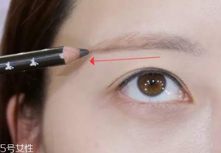 眉毛短怎么變長(zhǎng)？畫眉大法拯救短眉星人