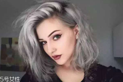 染發(fā)褪色要多長時間？2到3個月左右