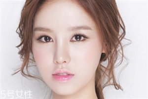 素顏霜和妝前乳一樣嗎 妝前乳跟素顏霜的使用順序 素顏霜和妝前乳一樣嗎 妝前乳跟素顏霜的使用順序