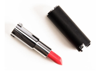 紀梵希小羊皮303和304哪個好？黃皮深唇選303