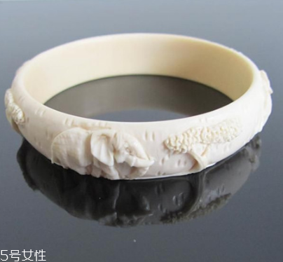象牙手鐲可以天天戴嗎？這些忌諱要清楚