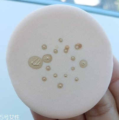 dear dahlia大理石彩妝系列好用嗎？非常適合黃種人