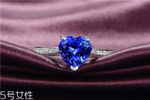 坦桑石多少錢一克拉？一般都在上千元