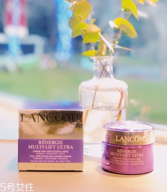 蘭蔻塑顏雪花霜適合什么膚質(zhì)？敏感肌膚同樣適用