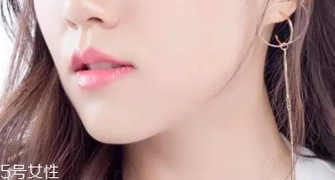 黃皮素顏怎么選口紅？這4種色號不化妝也女神