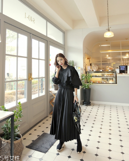 春天穿什么長(zhǎng)裙好看？這幾款助你魅力激增