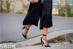 高跟鞋淺口是什么意思？淺口高跟鞋原來是這樣的