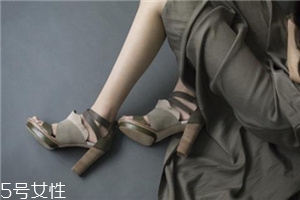 高跟鞋鞋頭蹭了怎么辦？三招修補破損鞋頭