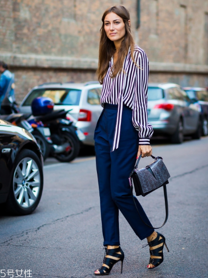 上班穿什么鞋子好看？干練時髦兼具