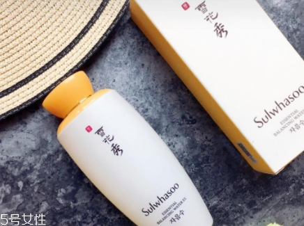 雪花秀平衡水乳怎么樣？一年四季維穩(wěn)利器