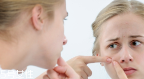 什么時候不能敷面膜？深夜不要敷面膜