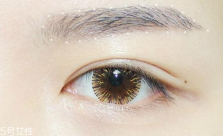 清純韓式裸妝畫法步驟圖 白皙迷人的妝容教程 清純韓式裸妝畫法步驟圖 白皙迷人的妝容教程