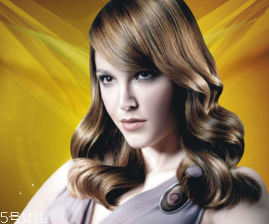 油性頭發(fā)用什么護(hù)發(fā)素好？控油清爽型