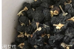 黑枸杞青少年能吃嗎？可以適量喝