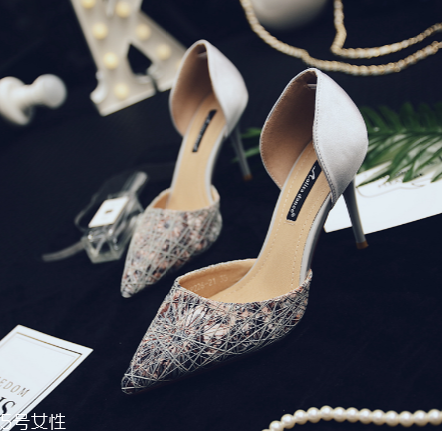 高跟鞋220是多少碼？高跟鞋的碼數(shù)這樣看