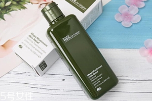 悅木之源菌菇水搭配什么乳液？