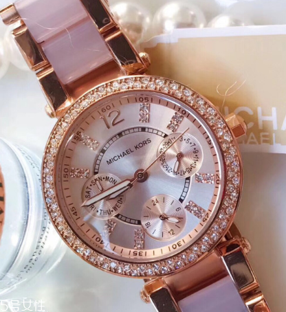 michael kors手表怎么調(diào)時(shí)間？mk手表這樣用