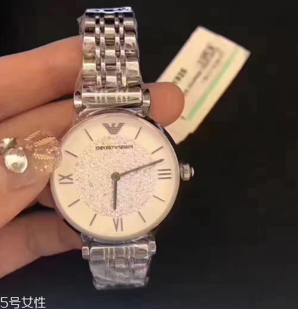 armani阿瑪尼滿天星手表防水嗎？