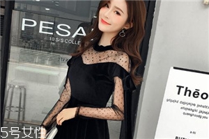 2018流行什么款式小黑裙？最經(jīng)典的性感風(fēng)