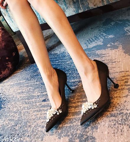 高跟鞋穿多了腳變形怎么辦？