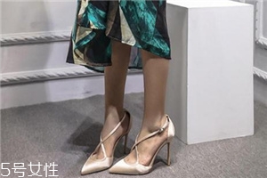 高跟鞋240是多少碼？高跟鞋碼數(shù)的意思