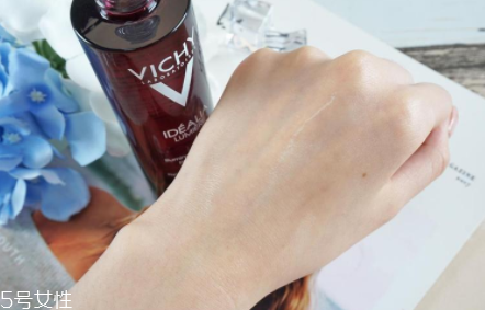 薇姿魔幻水怎么樣？薇姿水光煥亮角質(zhì)調(diào)理液好用嗎？