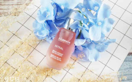 darphin朵梵多效舒緩精華液怎么樣？維穩(wěn)小粉瓶擊退高原紅