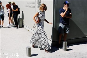 春天穿什么衣服最時(shí)髦？18年潮流解讀