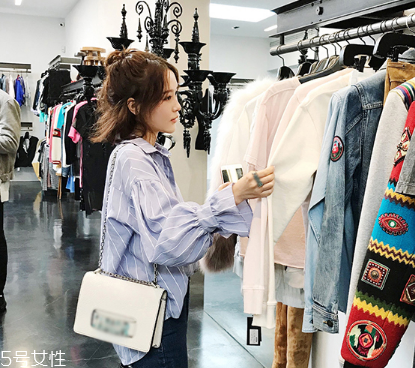 襯衫要干洗嗎？根據(jù)襯衫面料決定